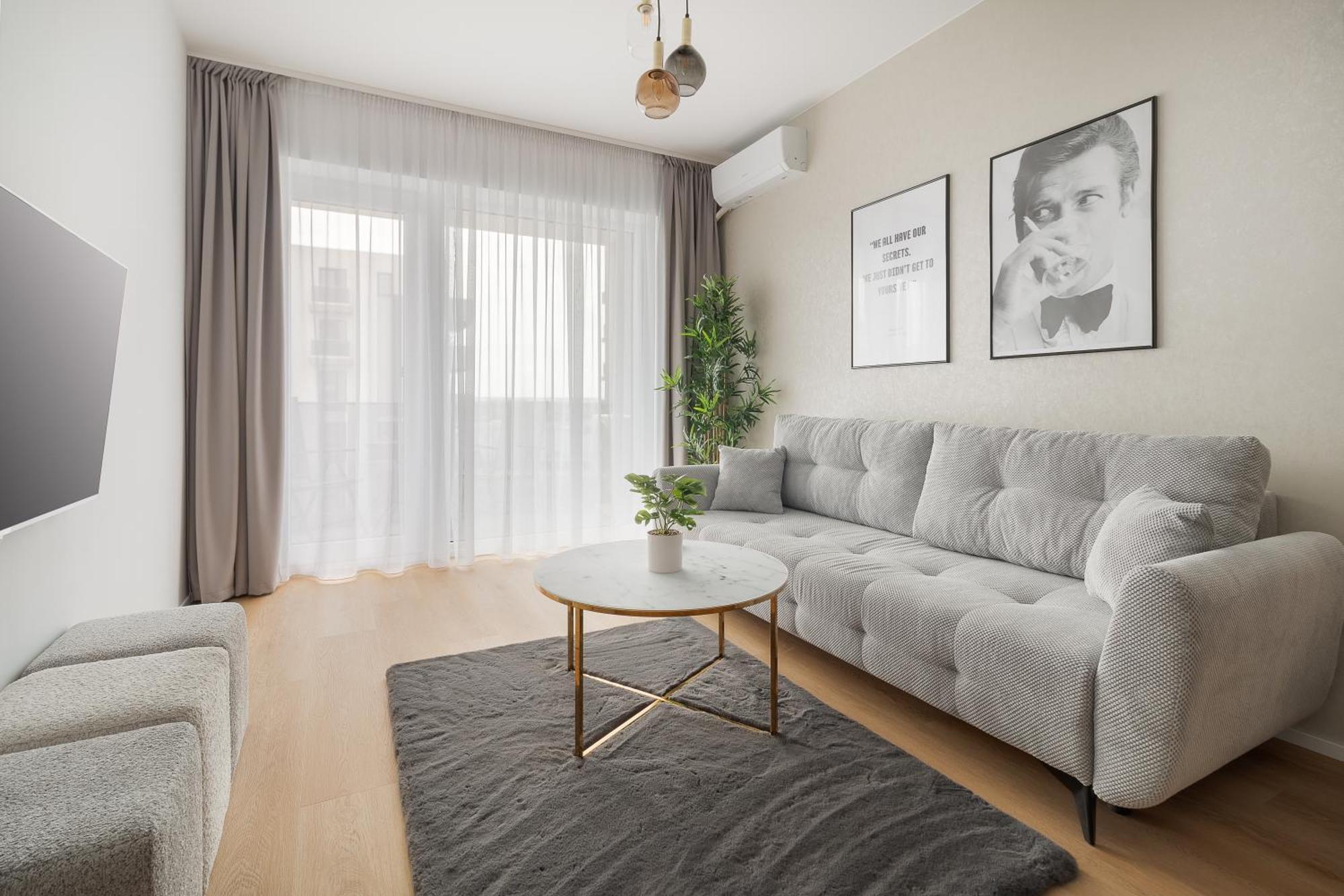 Urban Suite- Luxe 2br With Balcony And Parking *